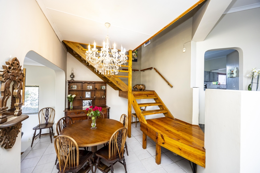 4 Bedroom Property for Sale in Beacon Bay Eastern Cape